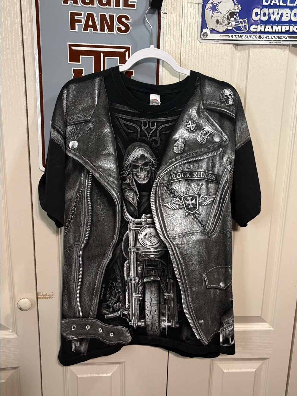 Black Motorcycle Graphic Tee - "Rock Riders"